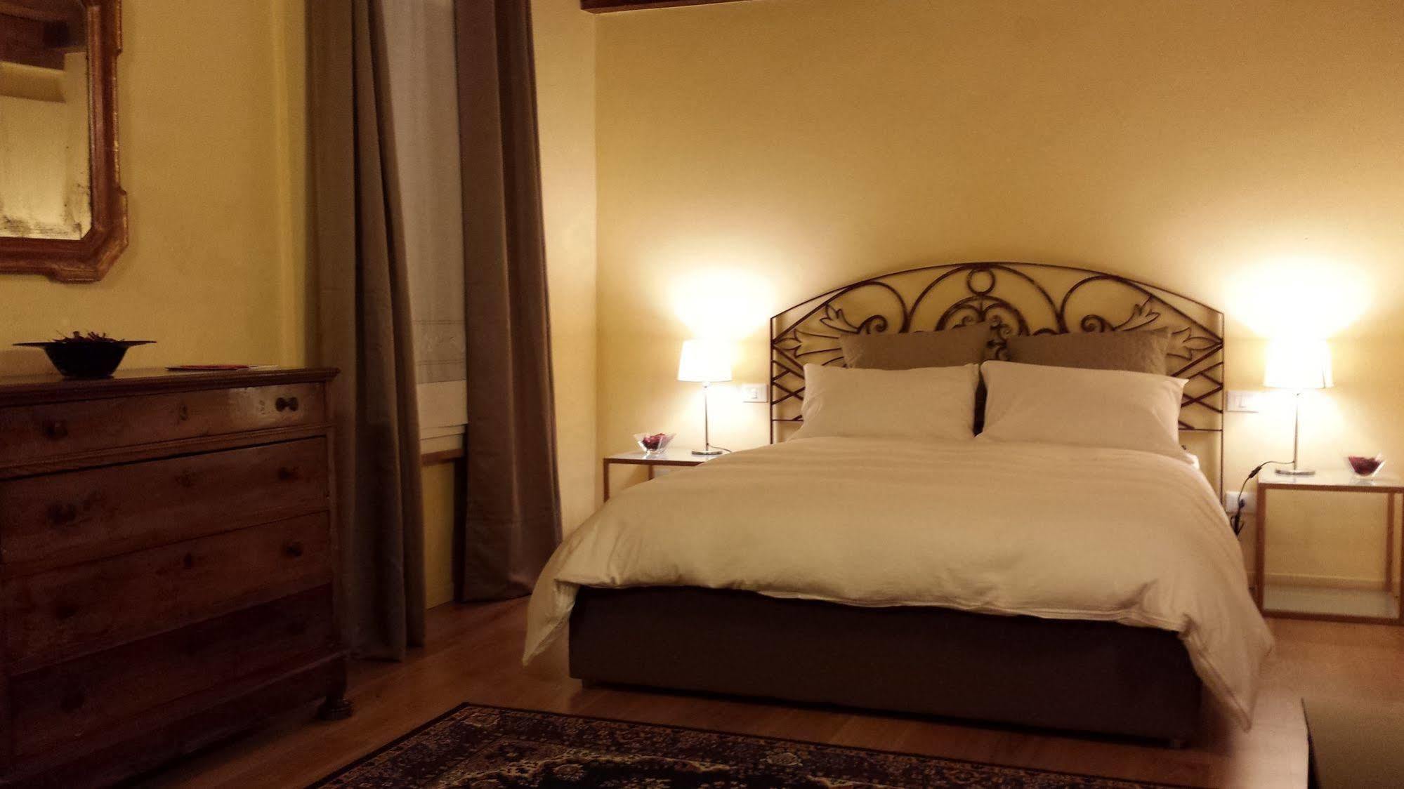 B&B Le Stanze Del Belriguardo Voghiera Kültér fotó
